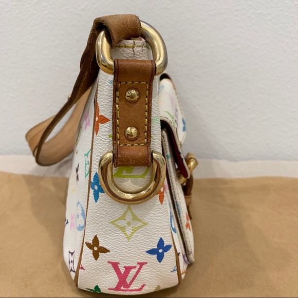 SOLD- Louis Vuitton Lodge Pm White Monogram Bag - Picture 5 of 8